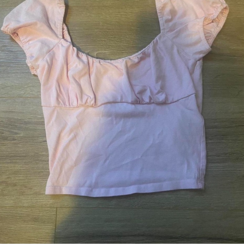 Hollister top